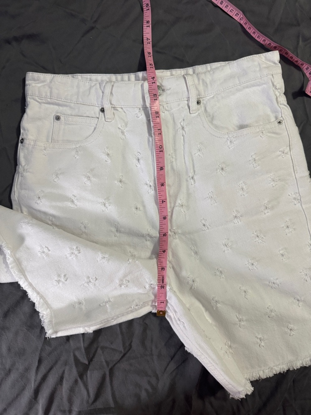 Isabel Marant white distressed shorts - Picture 10 of 12